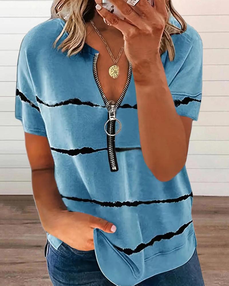 

Plus Size Tie Dye Print Zipper Design T-Shirt, Blue