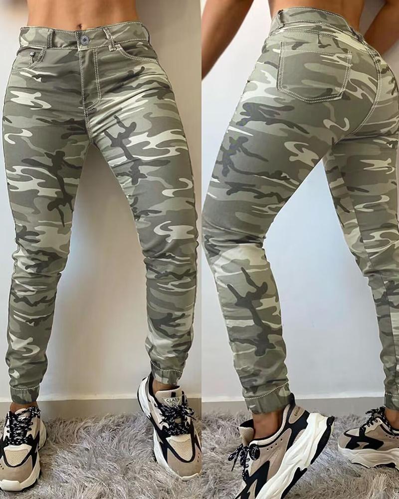 

Camouflage Print Pocket Design Cuffed Pants, Camoflage