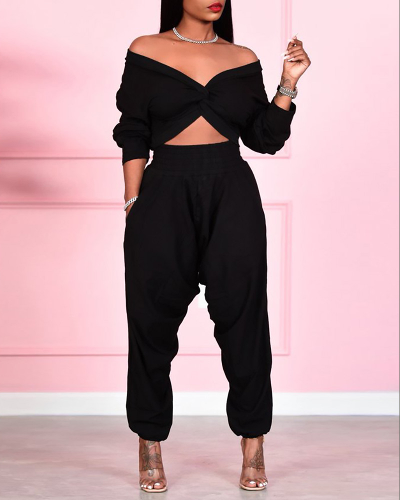 

Long Sleeve Twisted Front Crop Top & Pocket Design Pants Set, Black