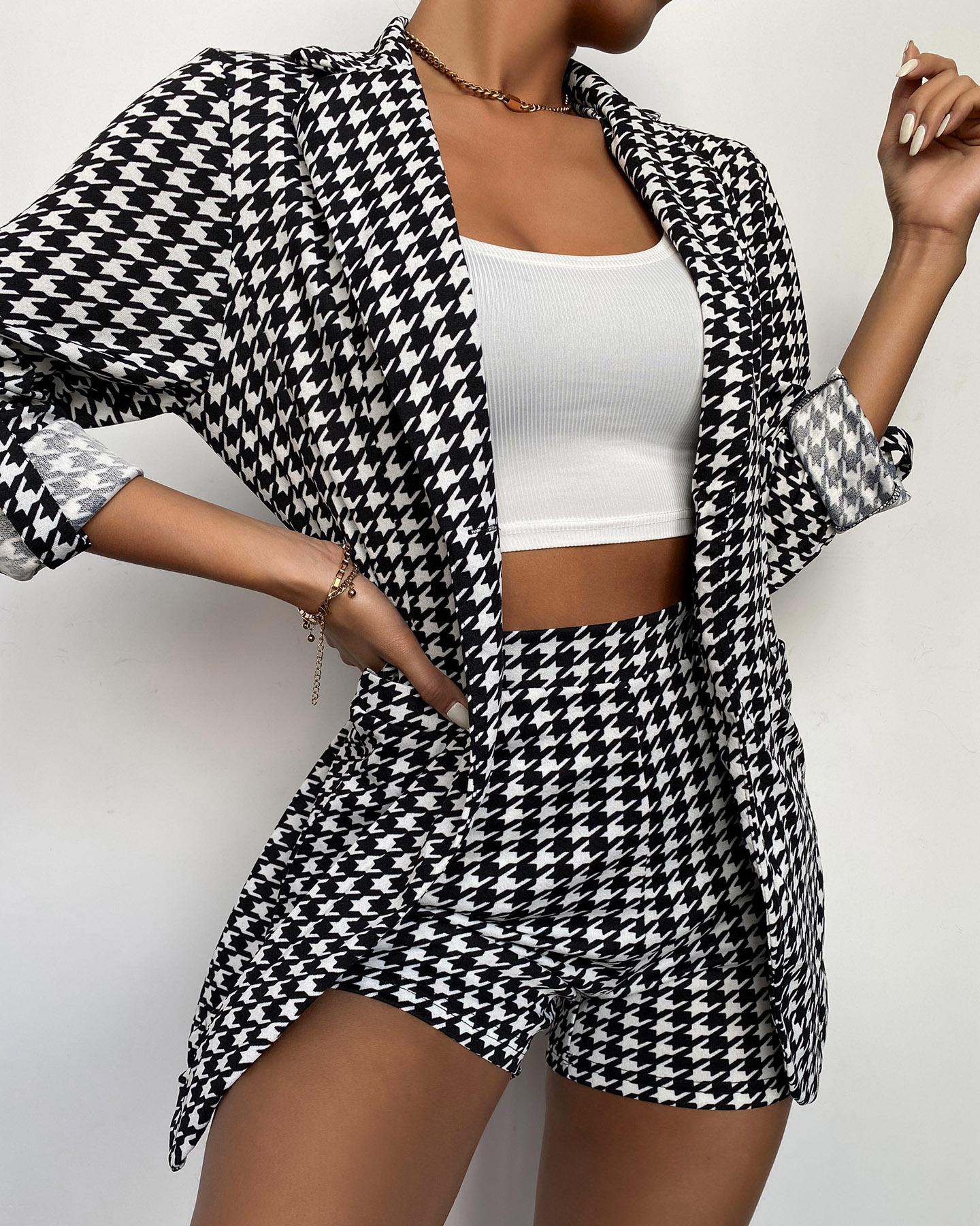 

Houndstooth Print Blazer & Pocket Design Shorts Set, Black