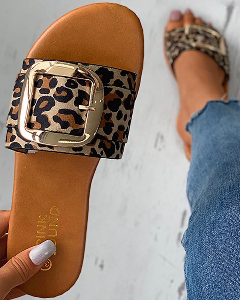 

Plain / Cheetah Print Buckled Flat Sandals, Leopard