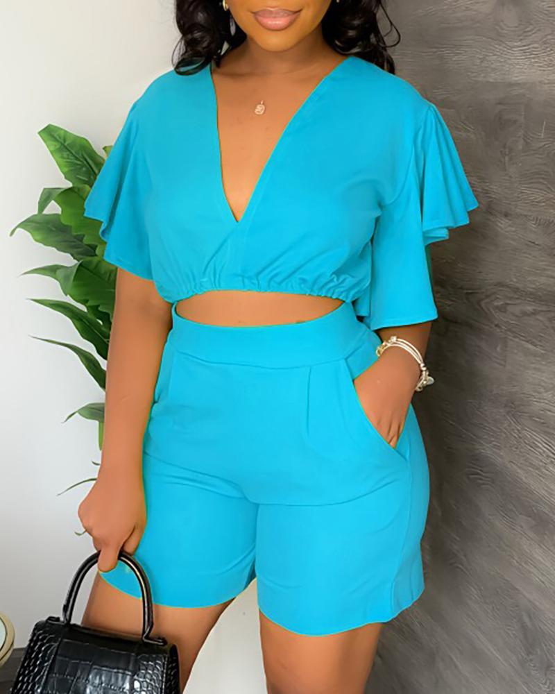 

V-Neck Flutter Sleeve Crop Top & Shorts Set, Turquoise blue