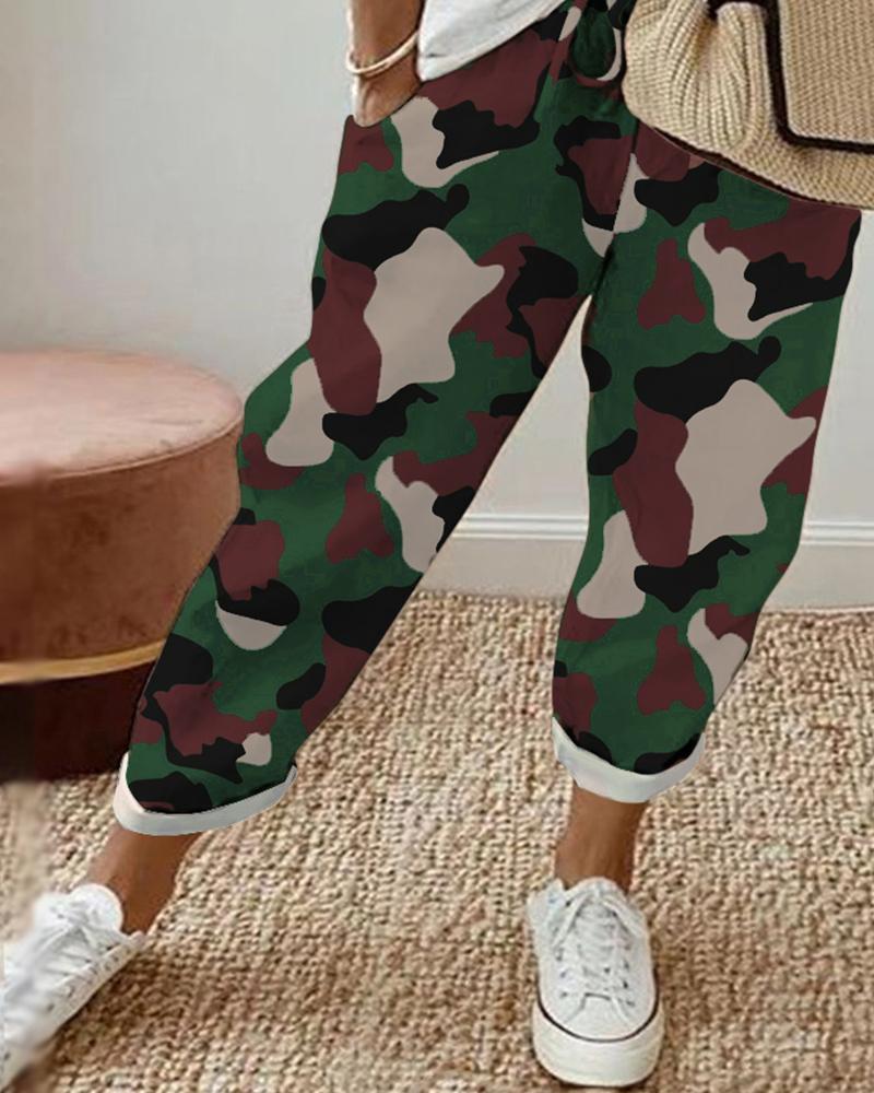 

Camouflage Print Drawstring Cuffed Pants, Camoflage