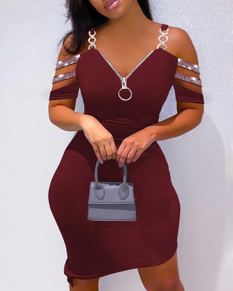 

Cold Shoulder Rhinestone Zipper Design Bodycon Dress, Wine red