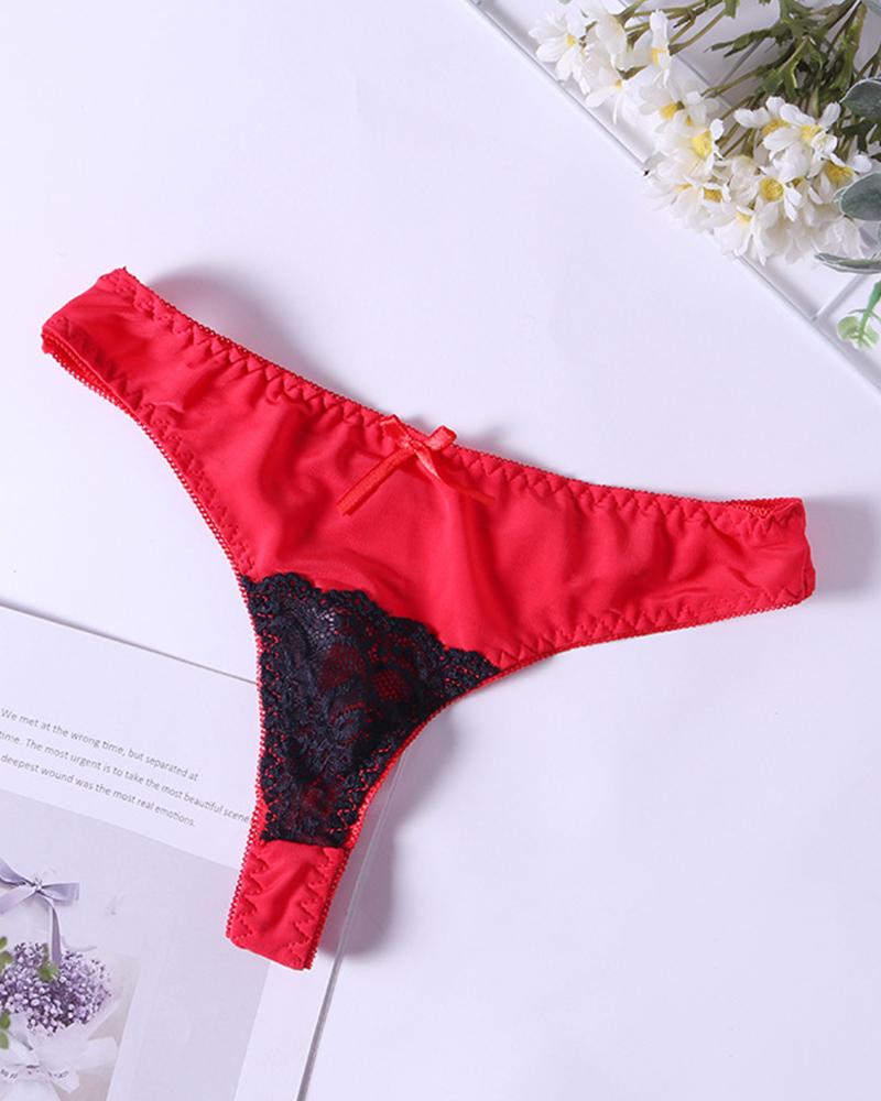 

Sexy Women Lace Patchwork Low Waist Thong In Solid Color, Red