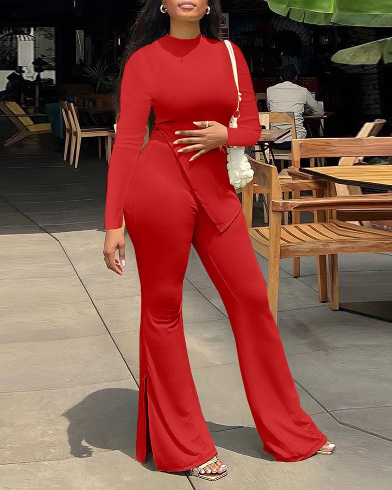 

Asymmetrical Hem Side Slit Top & Flared Leg Pants Set, Red