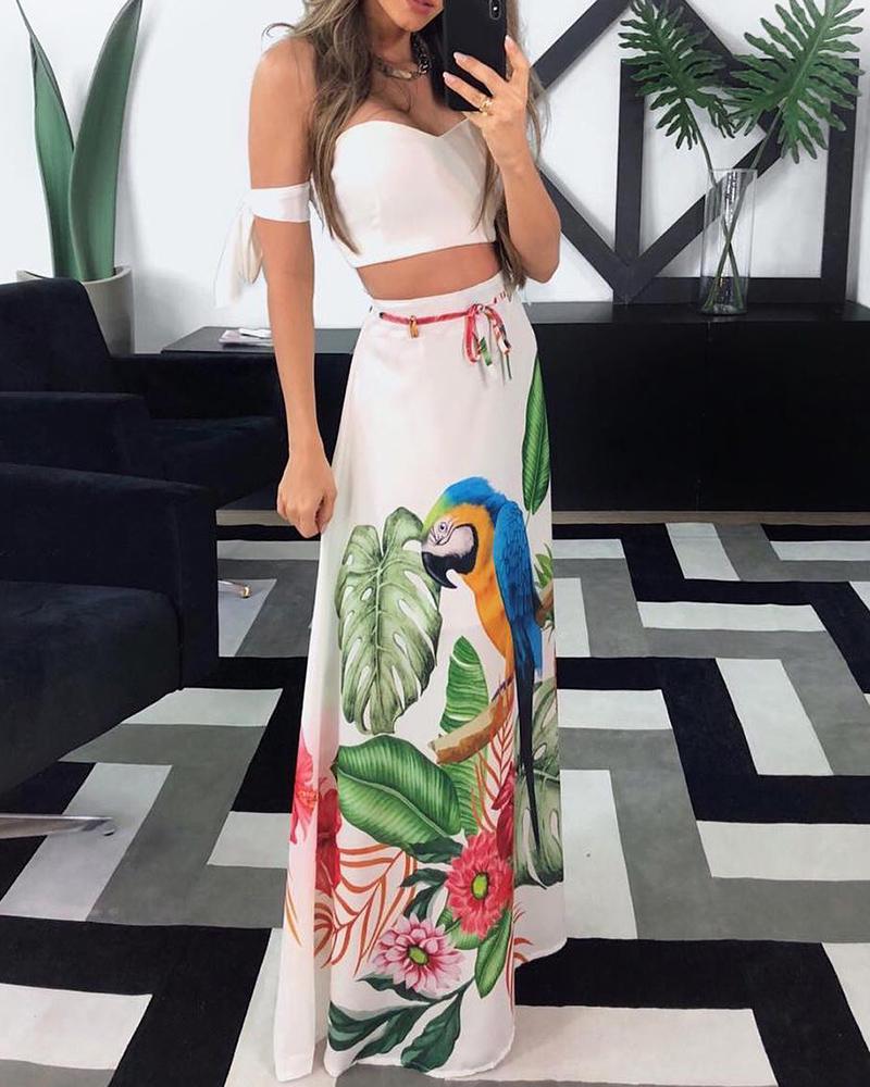 

Tied Detail Top & Bird Tropical Print Skirt Set, Beige