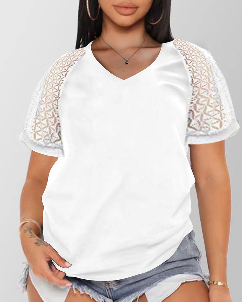 

Lace Patch V-Neck Short Sleeve T-shirt, White