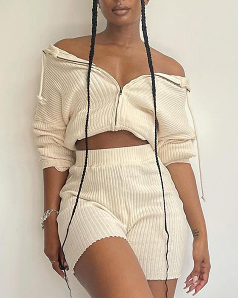 

Ribbed Long Sleeve Hooded Sweatshirt With Short Pants Suit Sets, Apricot