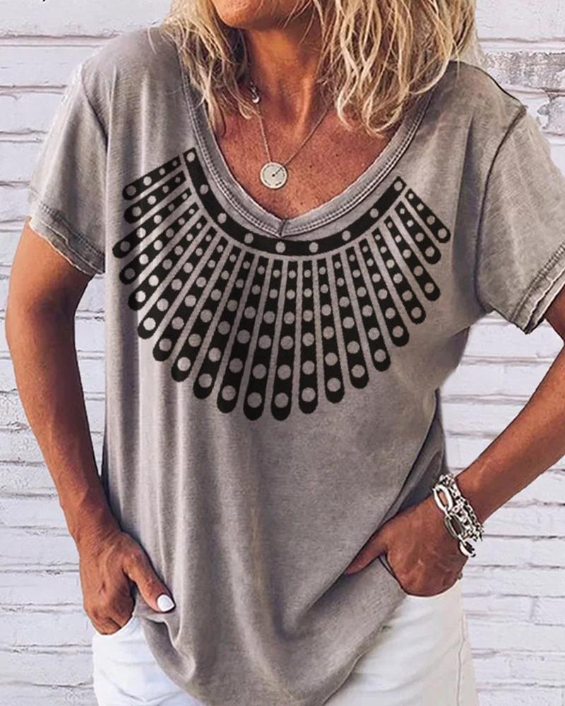 

Solid Color Splicing Graphic Print Short Sleeve T-shirt, Gray