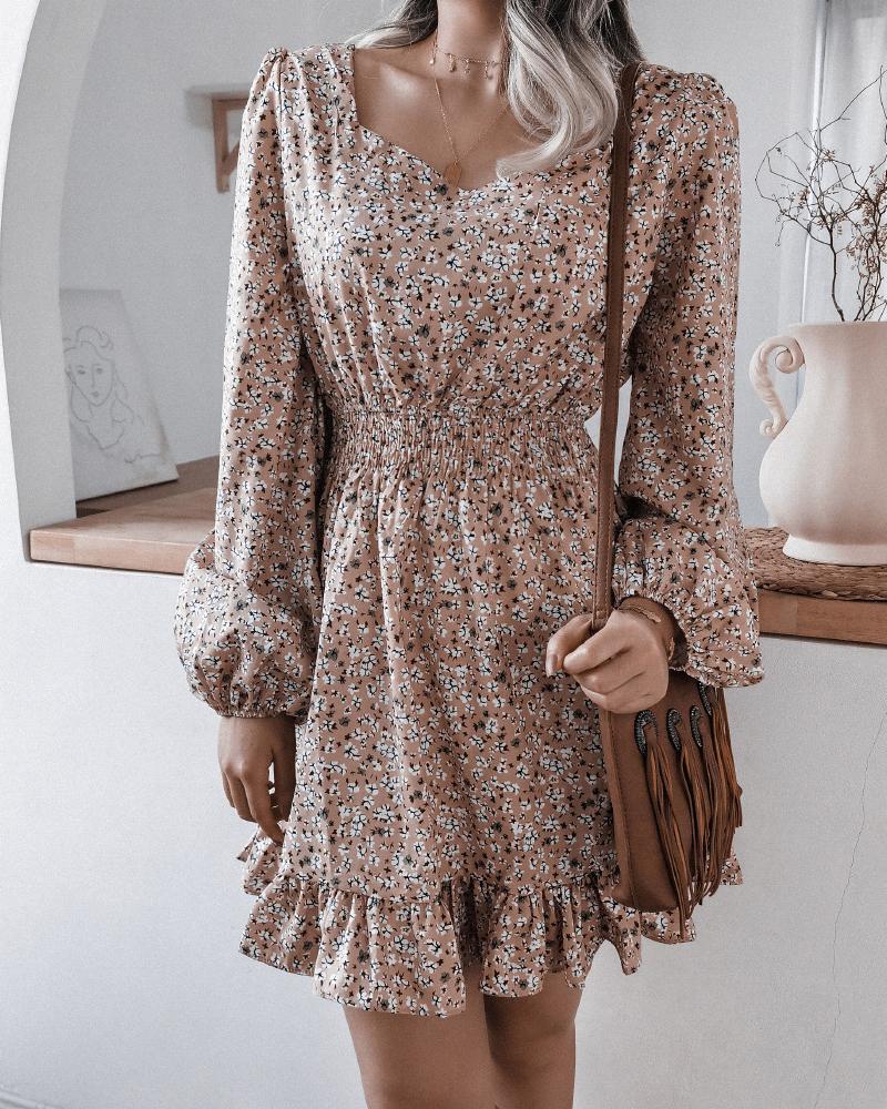 

All Over Print Lantern Sleeve Women Dress, Apricot