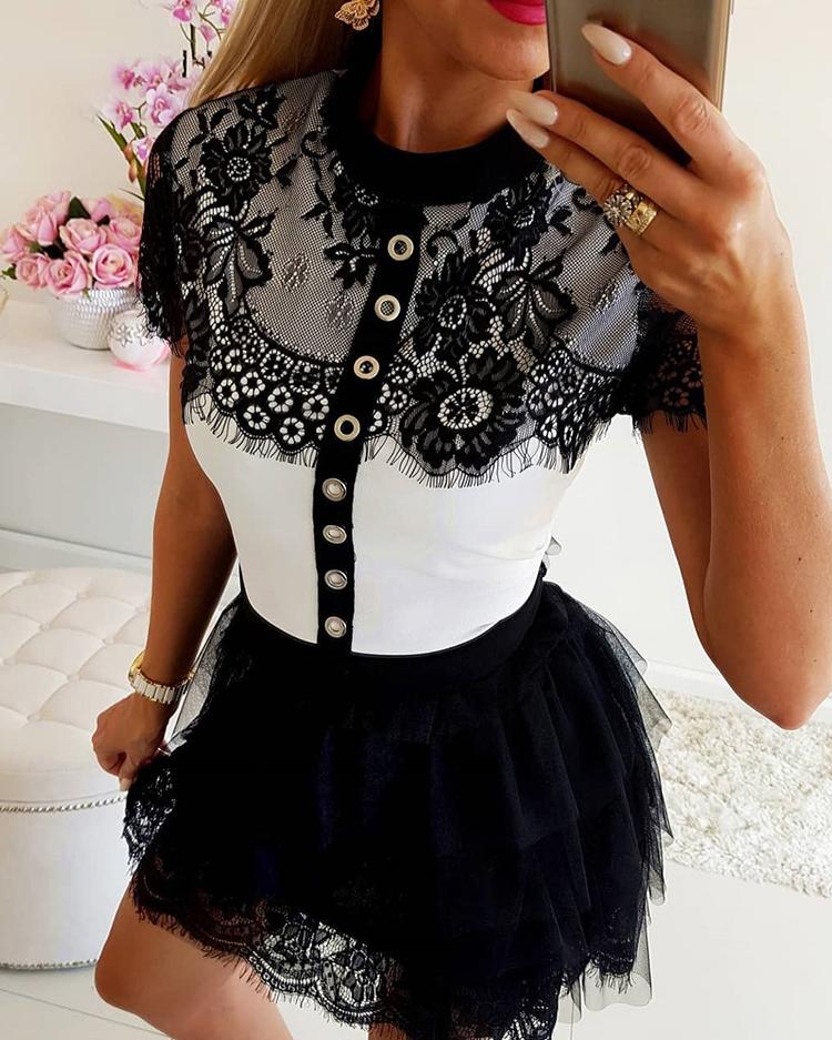 

Eyelash Lace Insert Buttoned Blouse, White