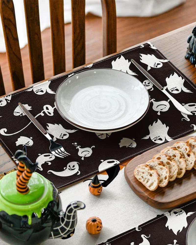 

4PCS/Set Halloween Placemats Ghost Pumpkin Silhouette Tree Crows Graphic Print Dining Decorations Party Supplies, Style2