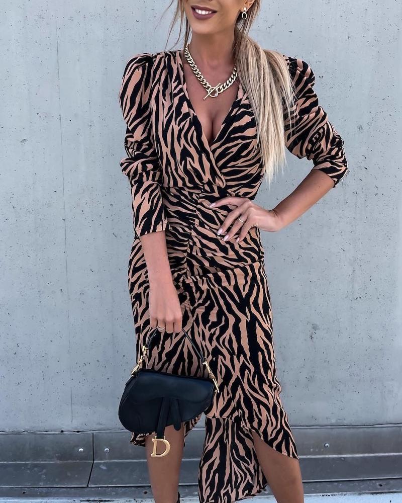

Zebra Stripe Puff Sleeve Ruched Asymmetrical Split Dress, Coffee