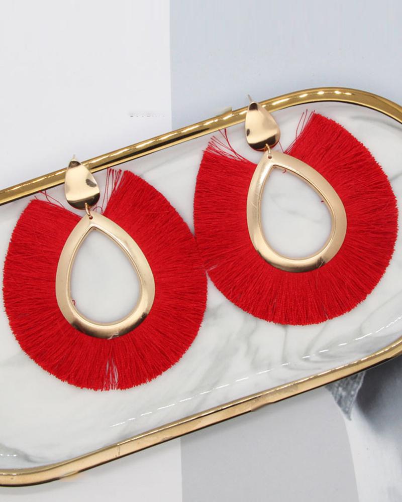 

1Pair Bohemian Tassel Design Hollow Waterdrop Hoop Earrings, Red