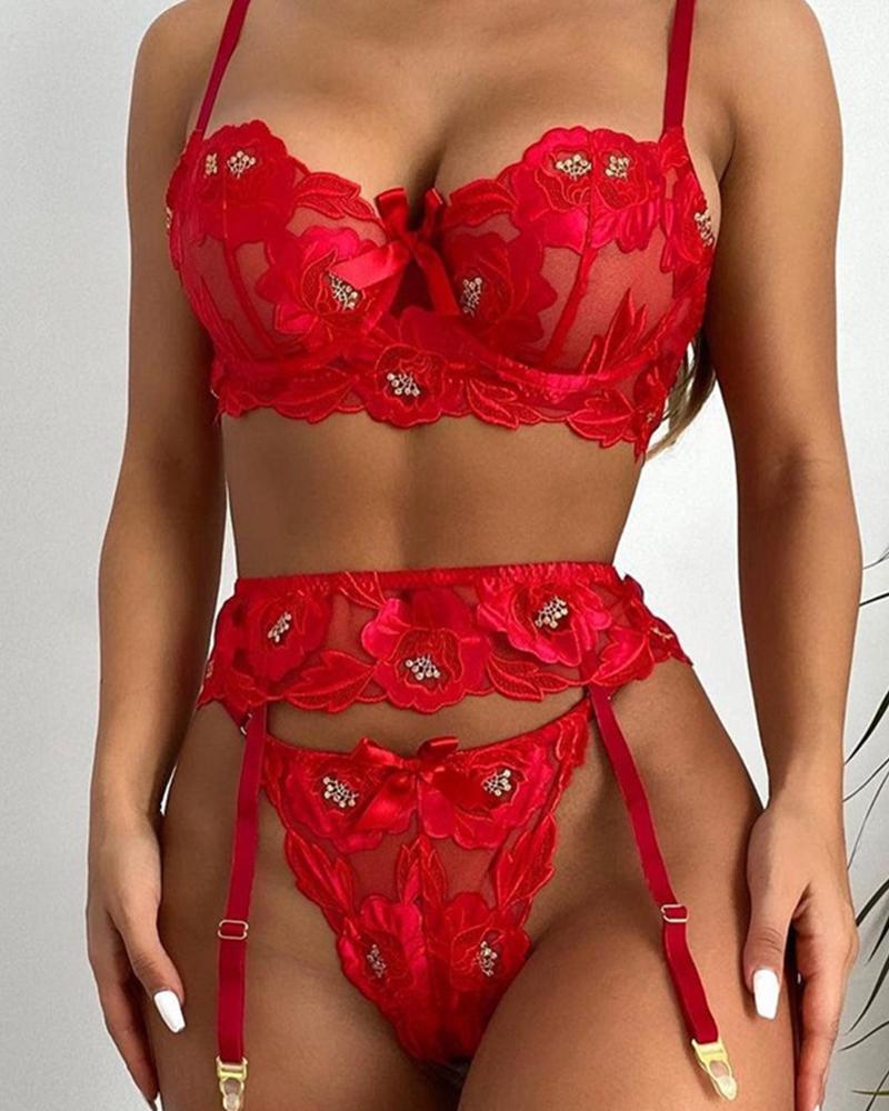 

See-through Floral Embroidery Sling Bra Sets With Garter, Red