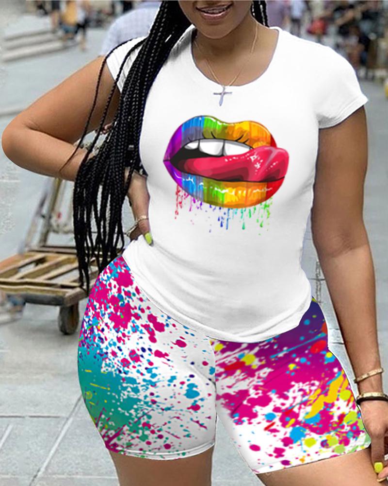 

Plus Size Lip Splash Ink Print T-shirt & Shorts Set, White