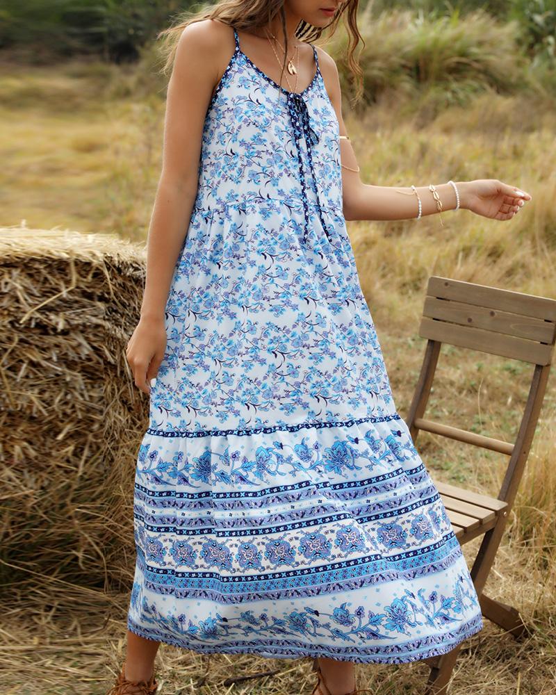 

Tie Front Spaghetti Strap Floral Print Dress, Blue