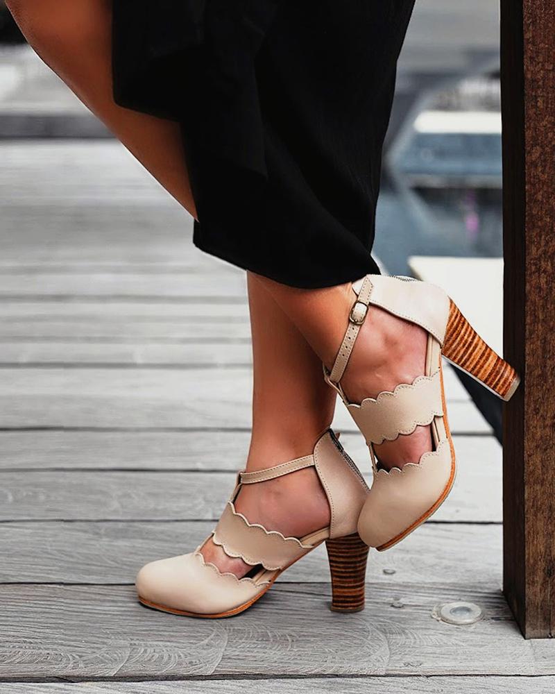 

Round-toe Solid Color Hollow-out High Heels, Apricot