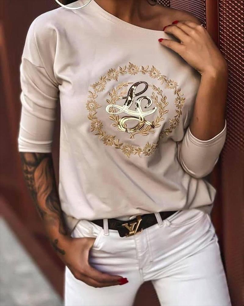 

Floral Embroidery Letter Pattern Long Sleeve Top, Apricot