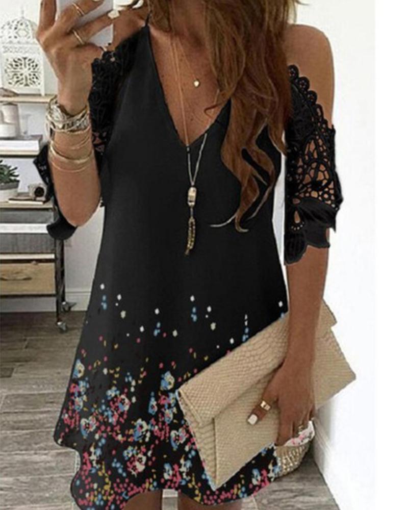 

Multicolor Floral Print Lace Hollow-out Short Sleeve Mini Dress, Black