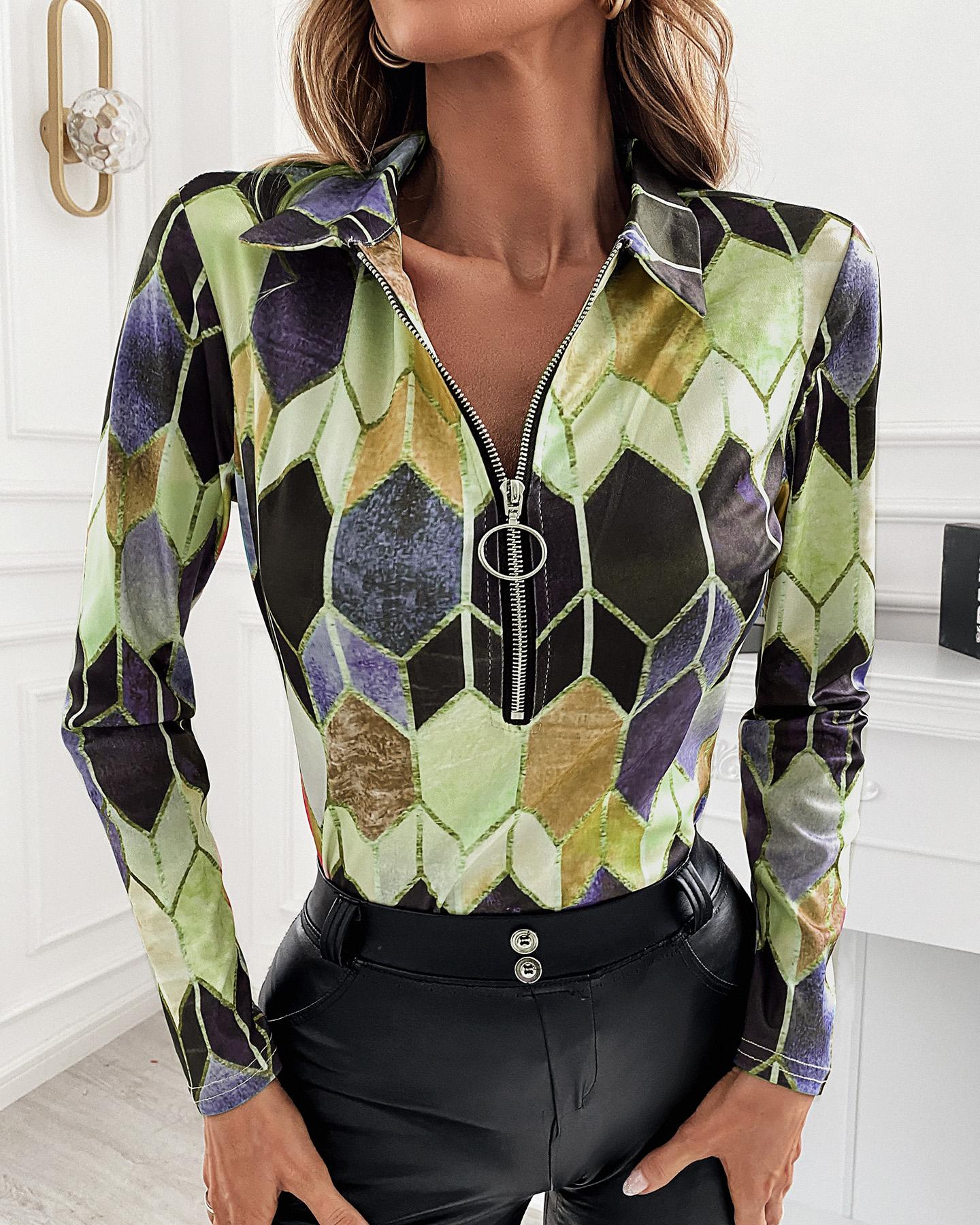 

Zipper Design Geometric Print Top, Yellow