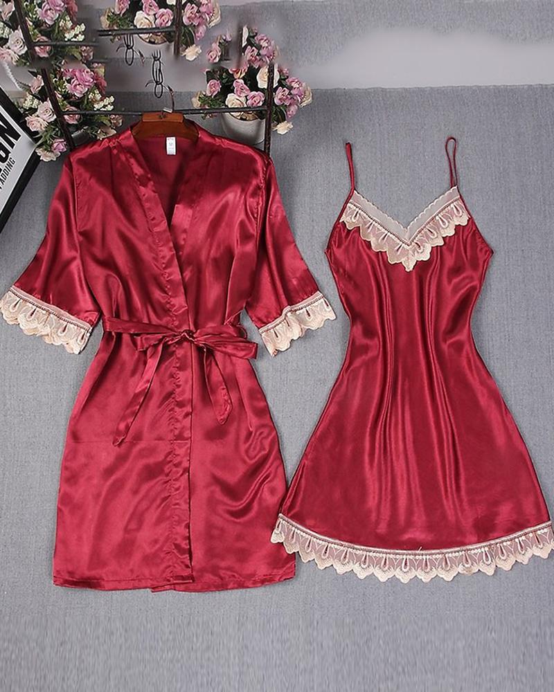 

Lace Trim Satin Robe & Gown Set, Red