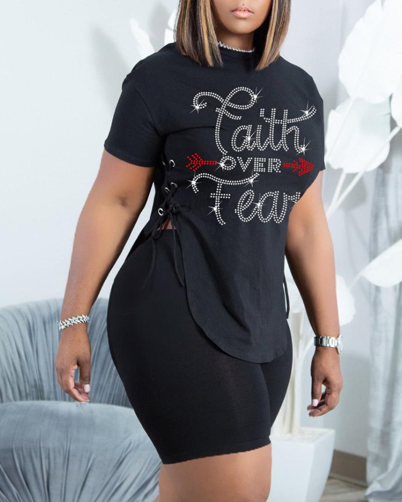 

Rhinestone Love Letter Pattern Eyelet Lace-up T-shirt & Shorts Set, Black
