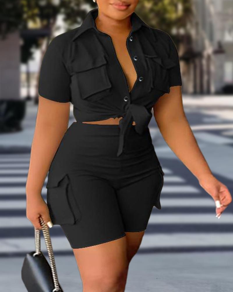 

Plus Size Buttoned Crop Top & High Waist Shorts Set, Black