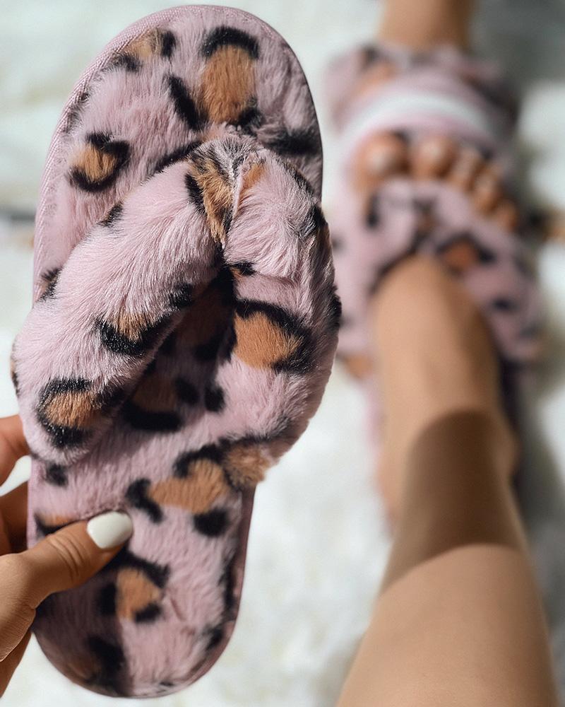 

Fuzzy Cheetah Toe Post Flip Flop, Pink