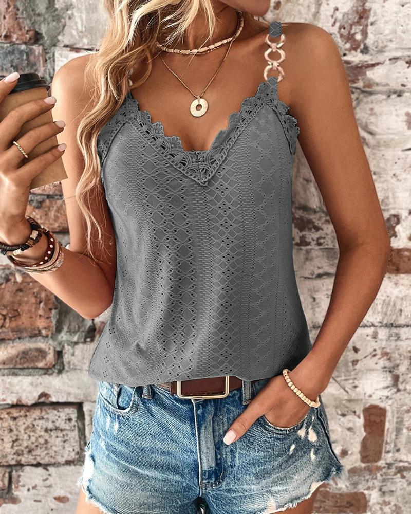 

Chain Decor Eyelet Embroidery Lace Patch Tank Top, Gray