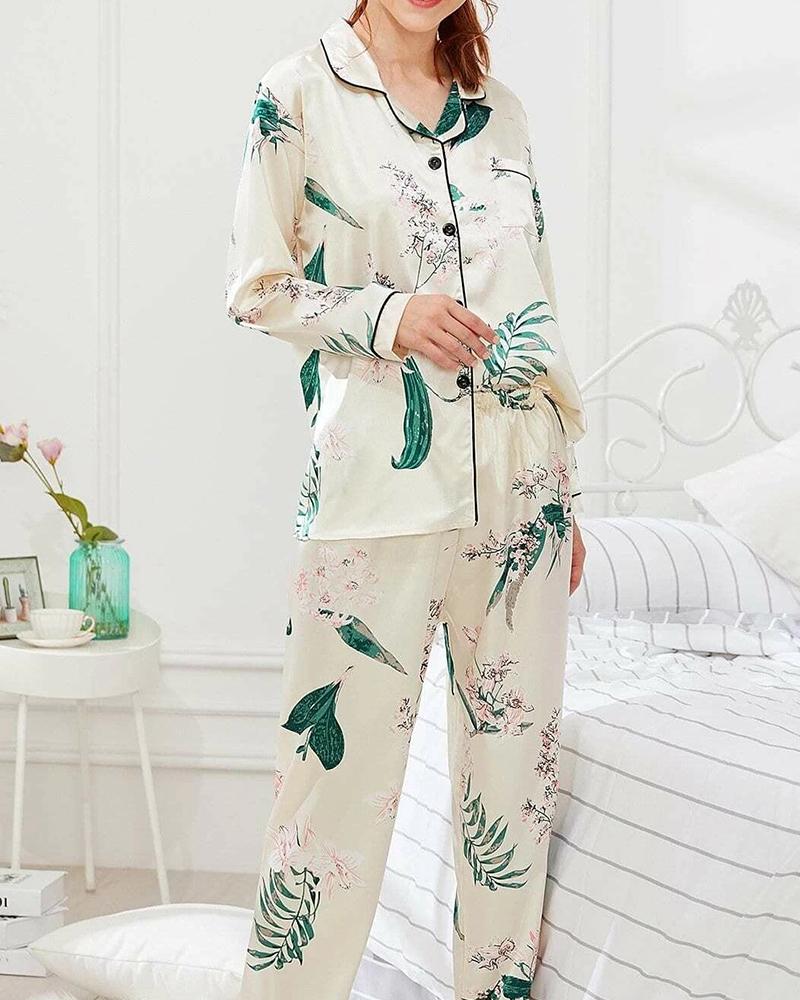 

Cheetah / Floral Print Long Sleeve Satin Pajamas Set, Apricot