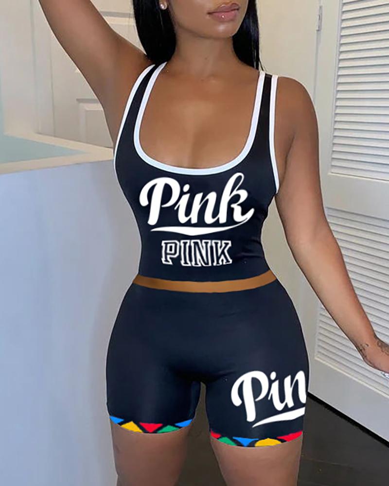 

Letter Print Contrast Binding Crop Top & Colorblock Shorts Set, Black
