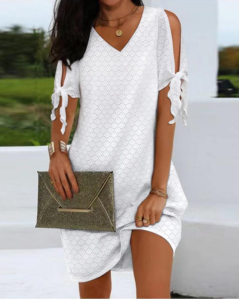 

Hollow Out Split Sleeve Tied Detail Casual Dress, White