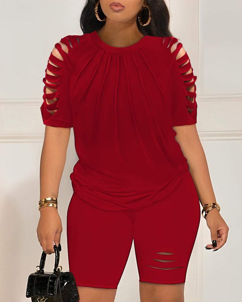 

Ladder Cutout Cold Shoulder Top & Shorts Set, Red