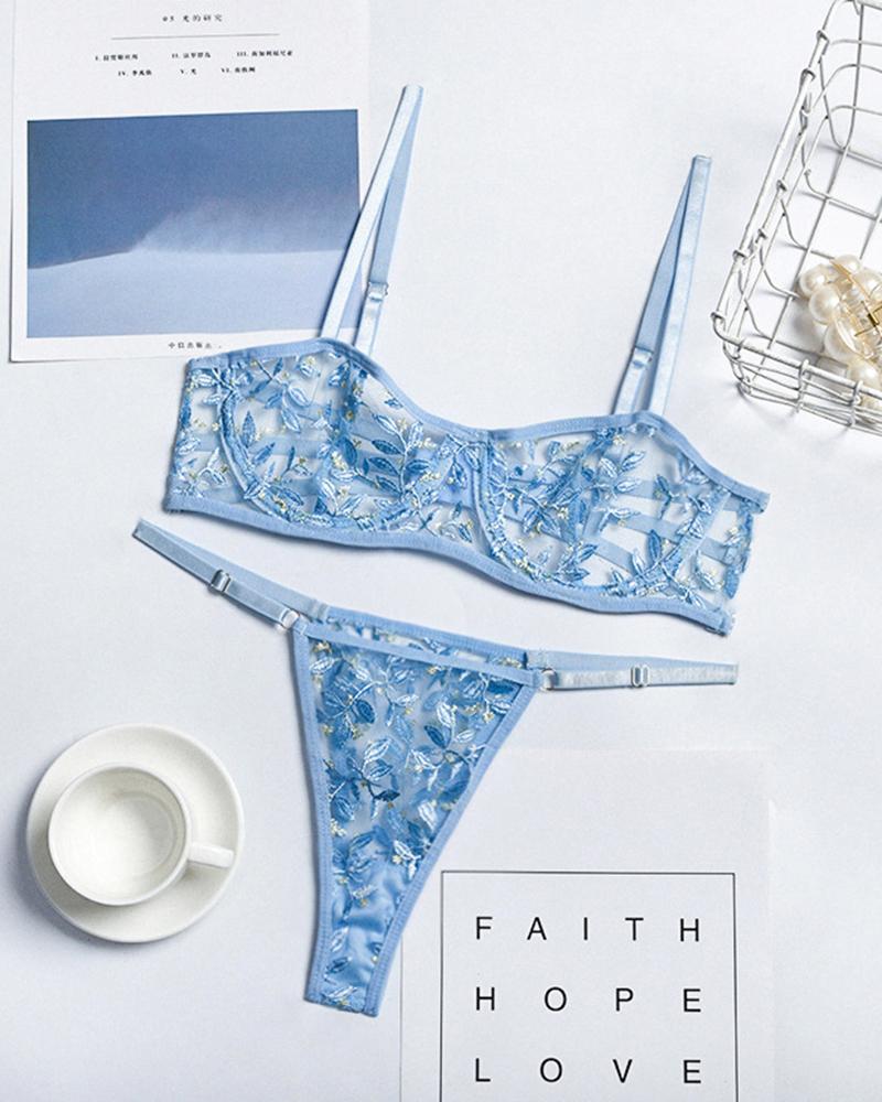 

Sexy Splicing Floral Embroidery Sling Bra Sets 2PC, Blue