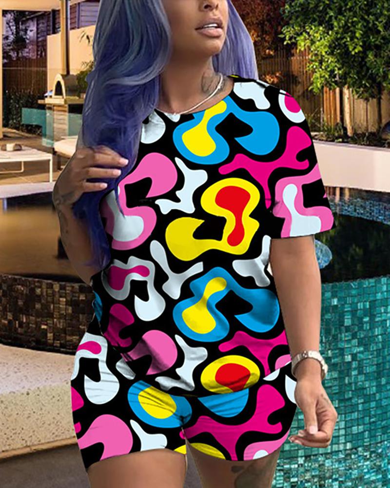 

Two Piece Short Sleeve Colorful Print Suit Set, Multicolor