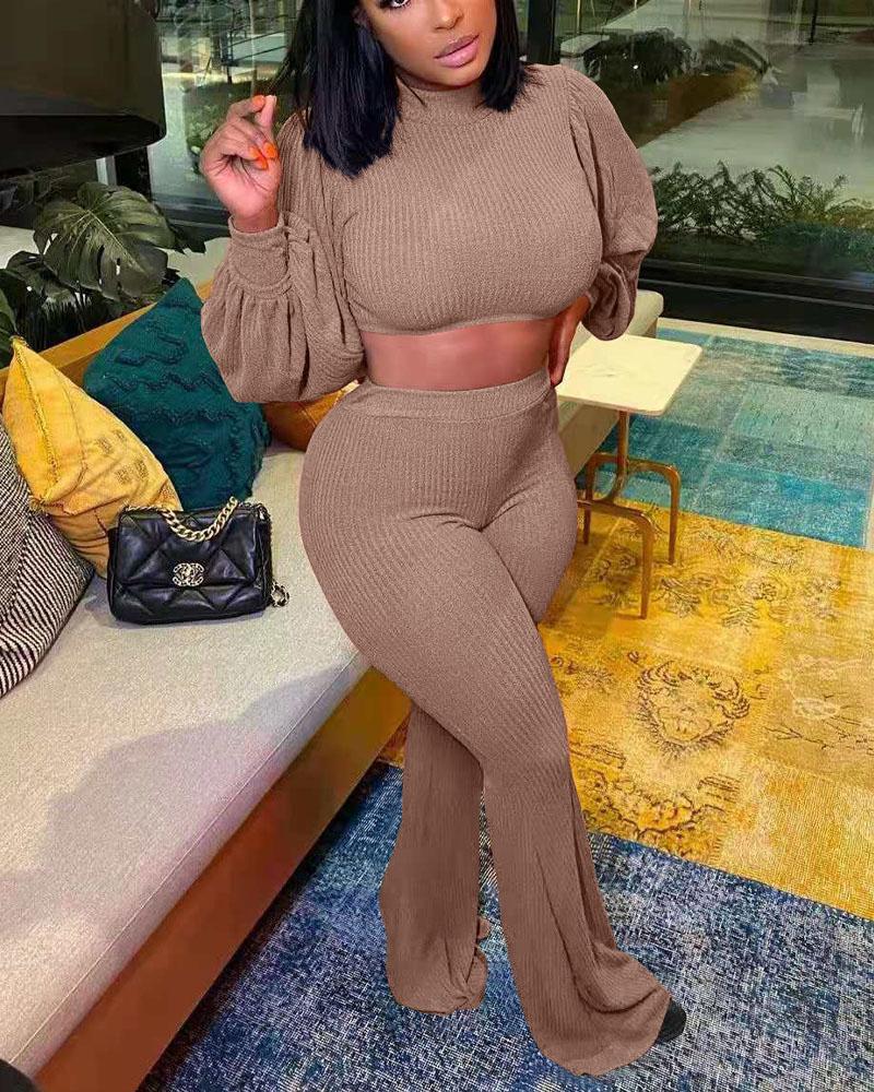 

Lantern Sleeve Crop Top & Bootcut Pants Set, Khaki