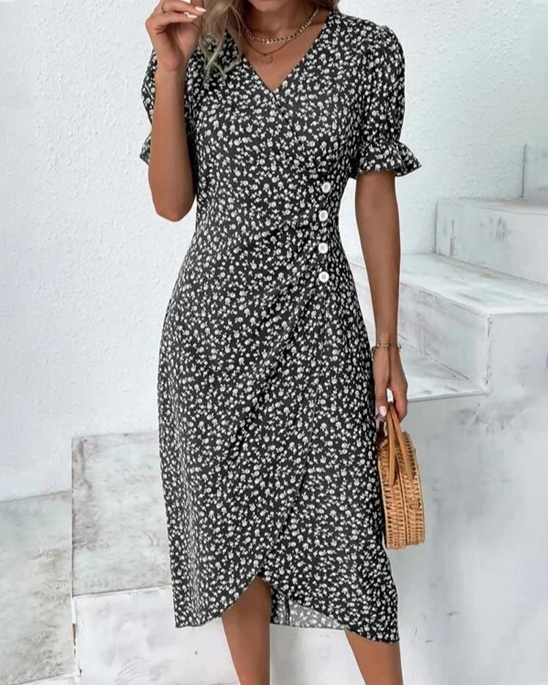 

Ditsy Floral Print Side Buttoned Wrap Dress, Black