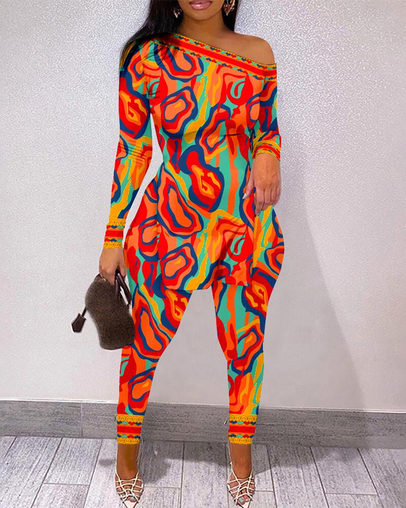 

Multi-Color Abstract Print Split Hem Top & Pants Set, Orange