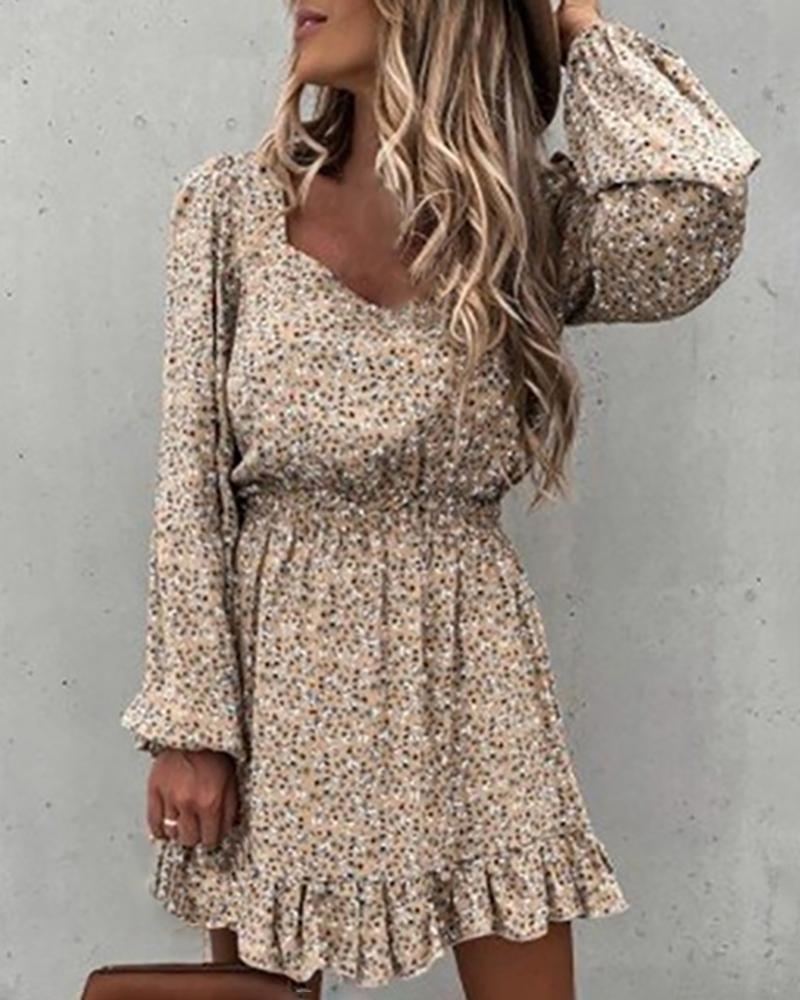 

Lantern Sleeve Ditsy Floral Print Ruffles Dress, Brown