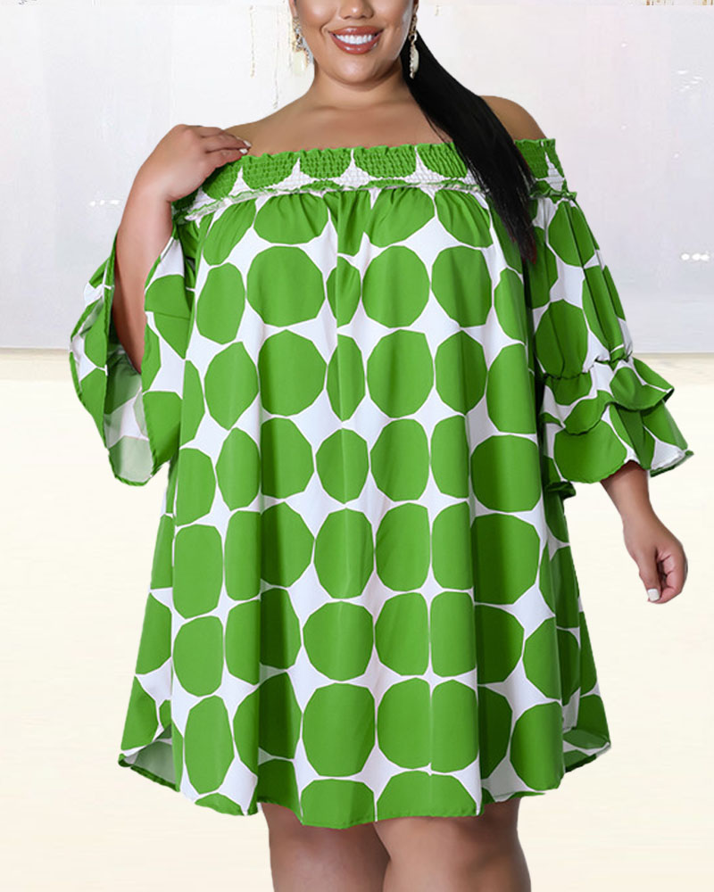 

Plus Size Polka Dot Print Off Shoulder Swing Dress, Green