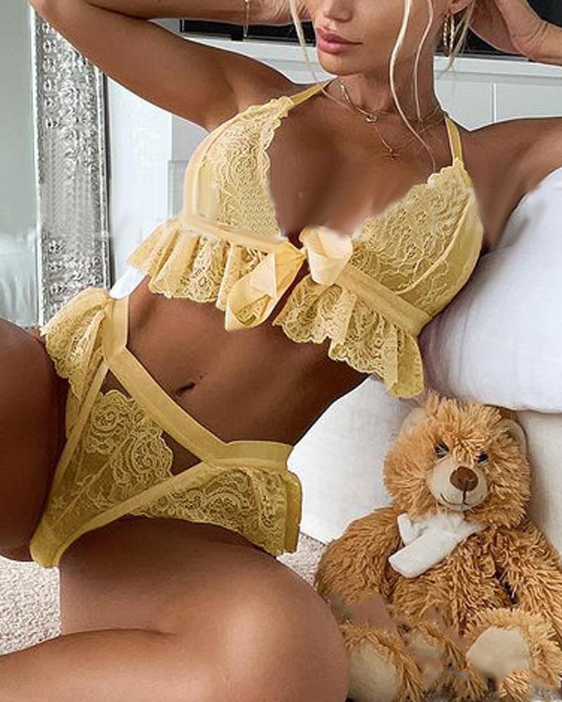 

Crisscross Ruffle Hem Lace Lingerie Set, Yellow