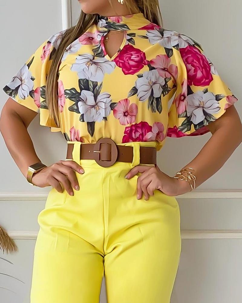 

Floral Print Ruffles Cutout Top & Plain Pants Set, Yellow