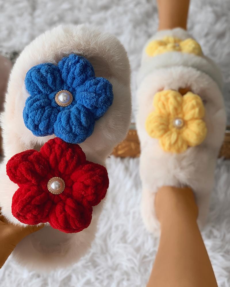 

Floral Pattern Beaded Fluffy Slipper, Beige