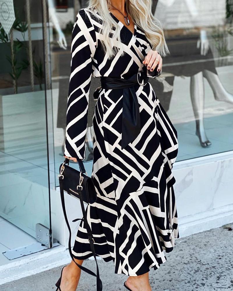 

Colorblock Long Sleeve O Ring Decor Print Dress With Belt, Black