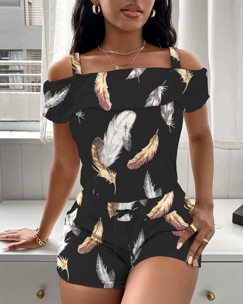 

Feather Print Cold Shoulder Top & Shorts Set, Black