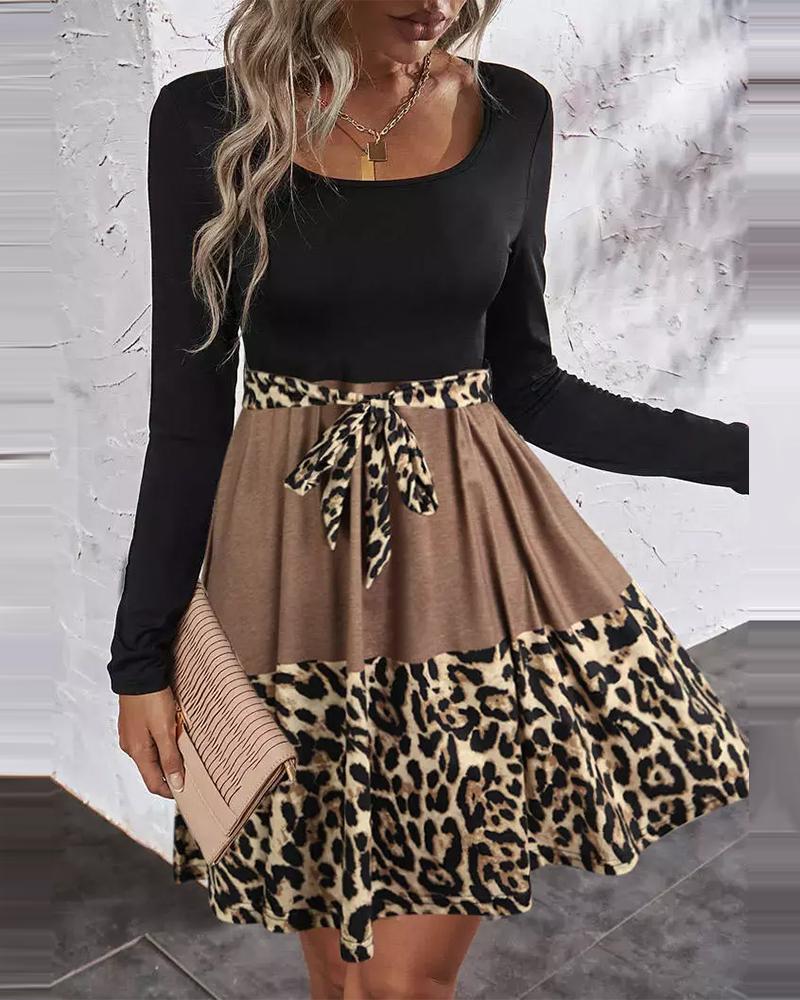 

Cheetah Print Colorblock Ruched Casual Dress, Coffee