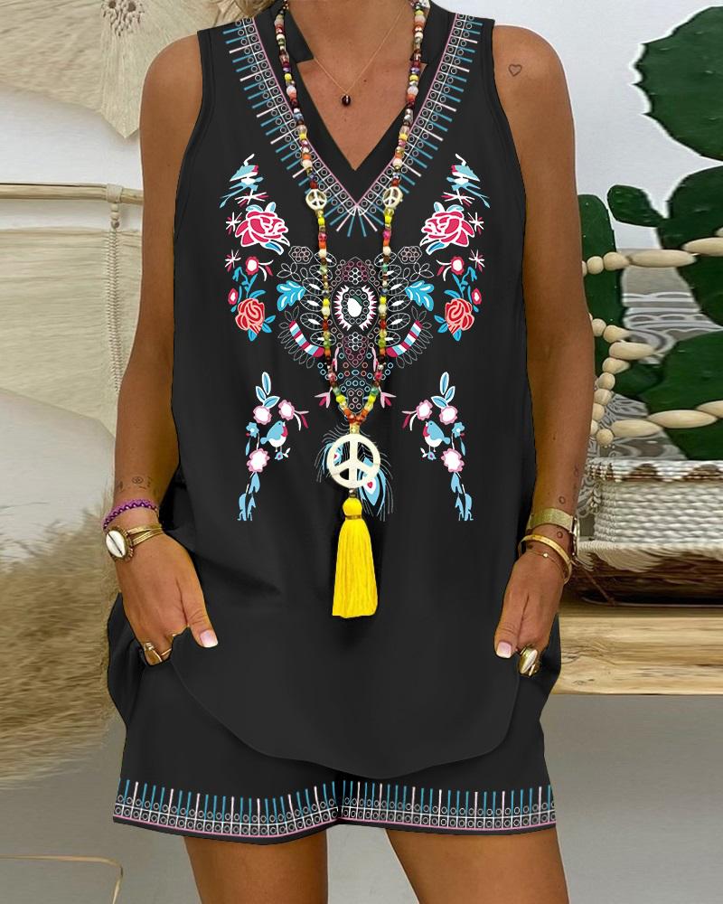 

Tribal Floral Print Notch Neck Top & Shorts Set, Black
