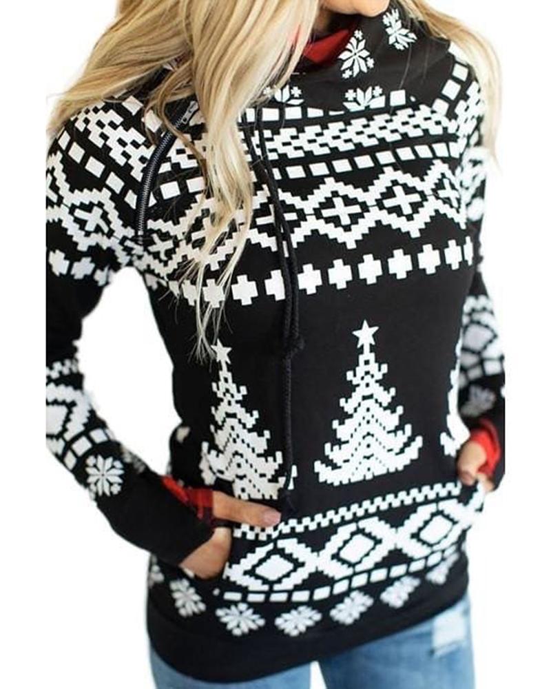 

Christmas Tree Graphic Print Pocket Design Hoodie, Black